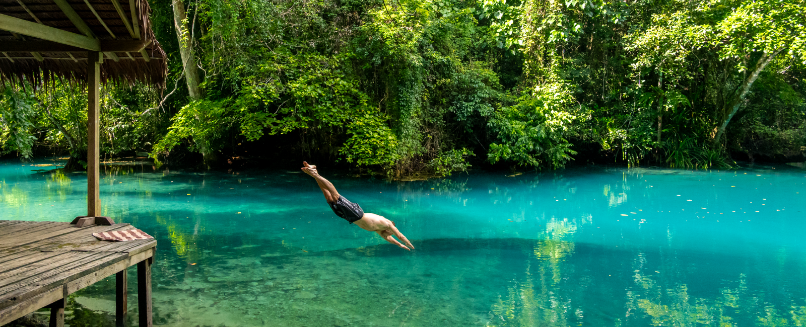 Riri Blue Hole, Santo, Vanuatu