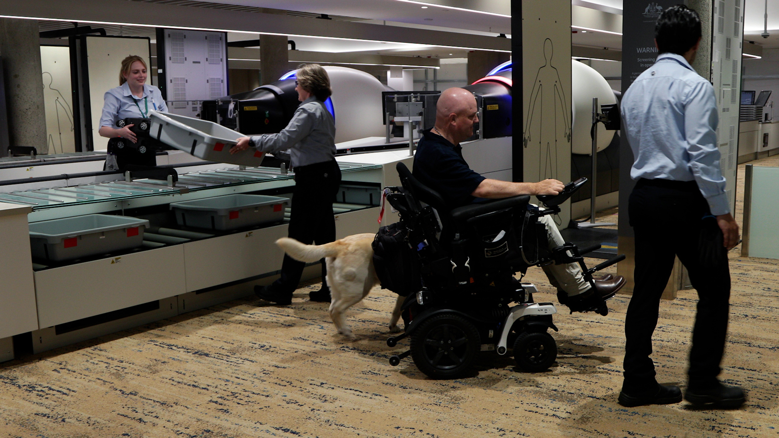 Assistance lane at Security screening
