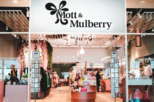 Mott & Mulberry store front