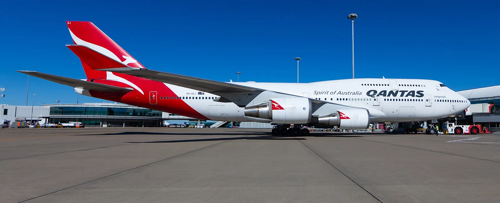 The last of Qantas' 747 fleet, VH-OEJ, at Brisbane Airport 15 July 2020