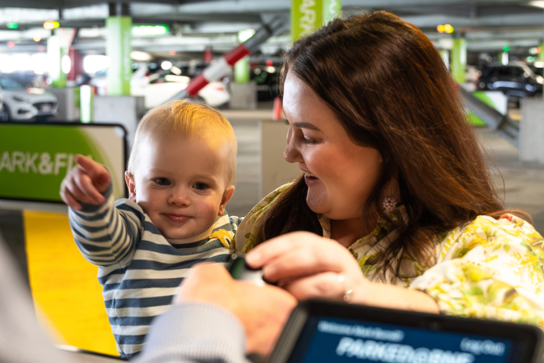 Park & Fly with kids