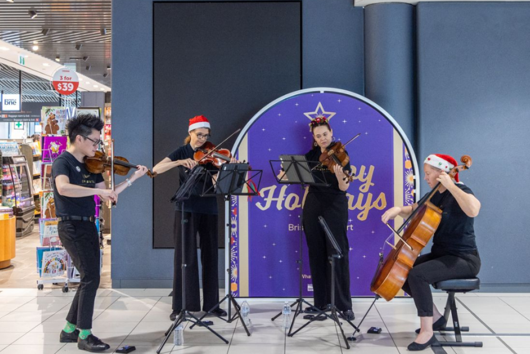 Camerata airport festive performance